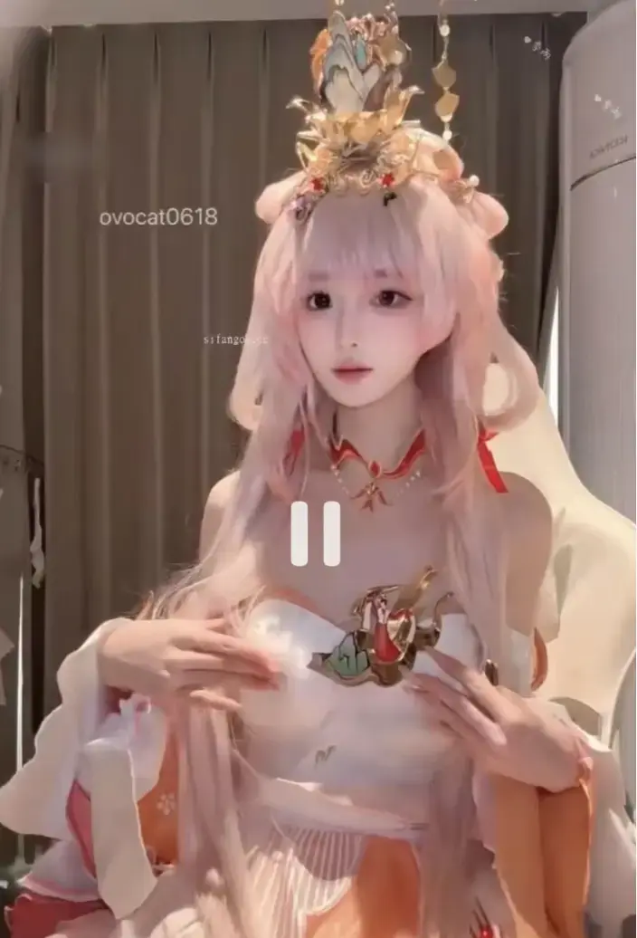 《季雨cos作品合集》 · 季雨cosplay全集免费看 · 无删减高清 · 全网同步更新在线播放 · 季雨西施cosplay视频完整版现已流出