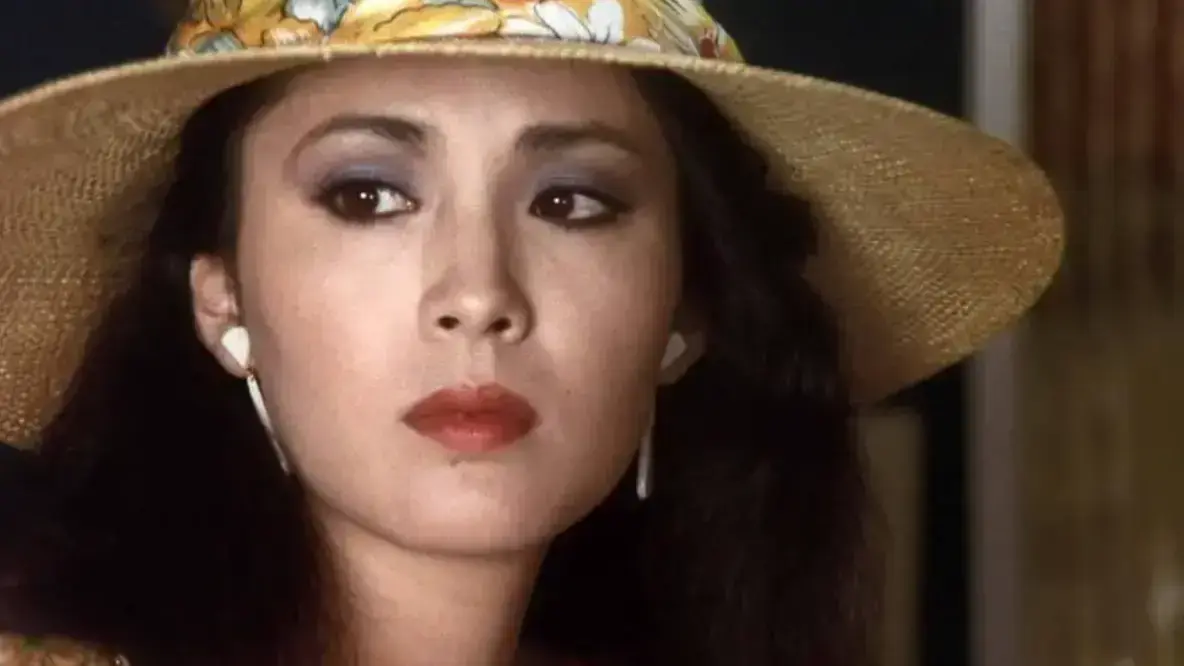 《黑色的皮肤上哭泣的女人》高清完整版：1970年代加勒比海《黑色的皮肤上哭泣的女人》未删减版在线观看